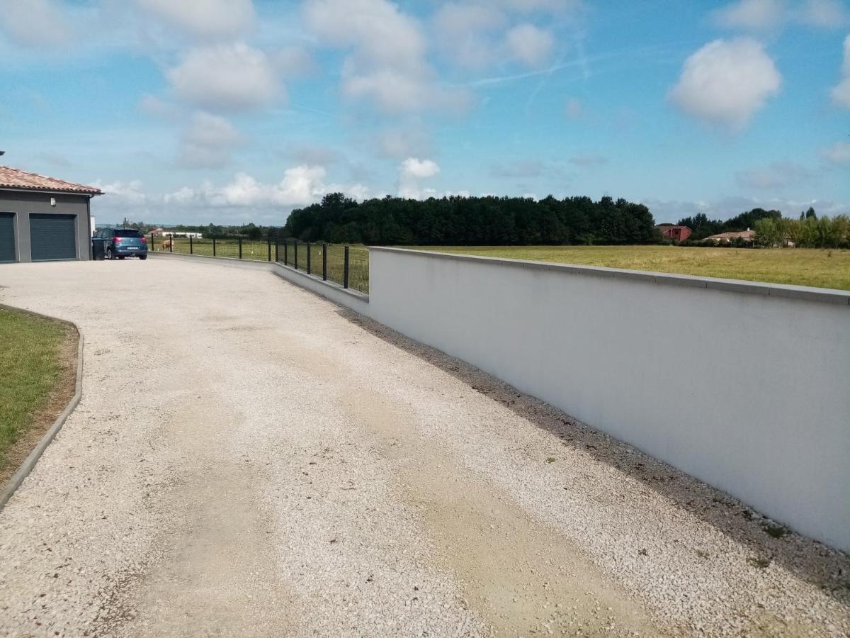 Un Air De Campagne Bed & Breakfast Montauban Bagian luar foto